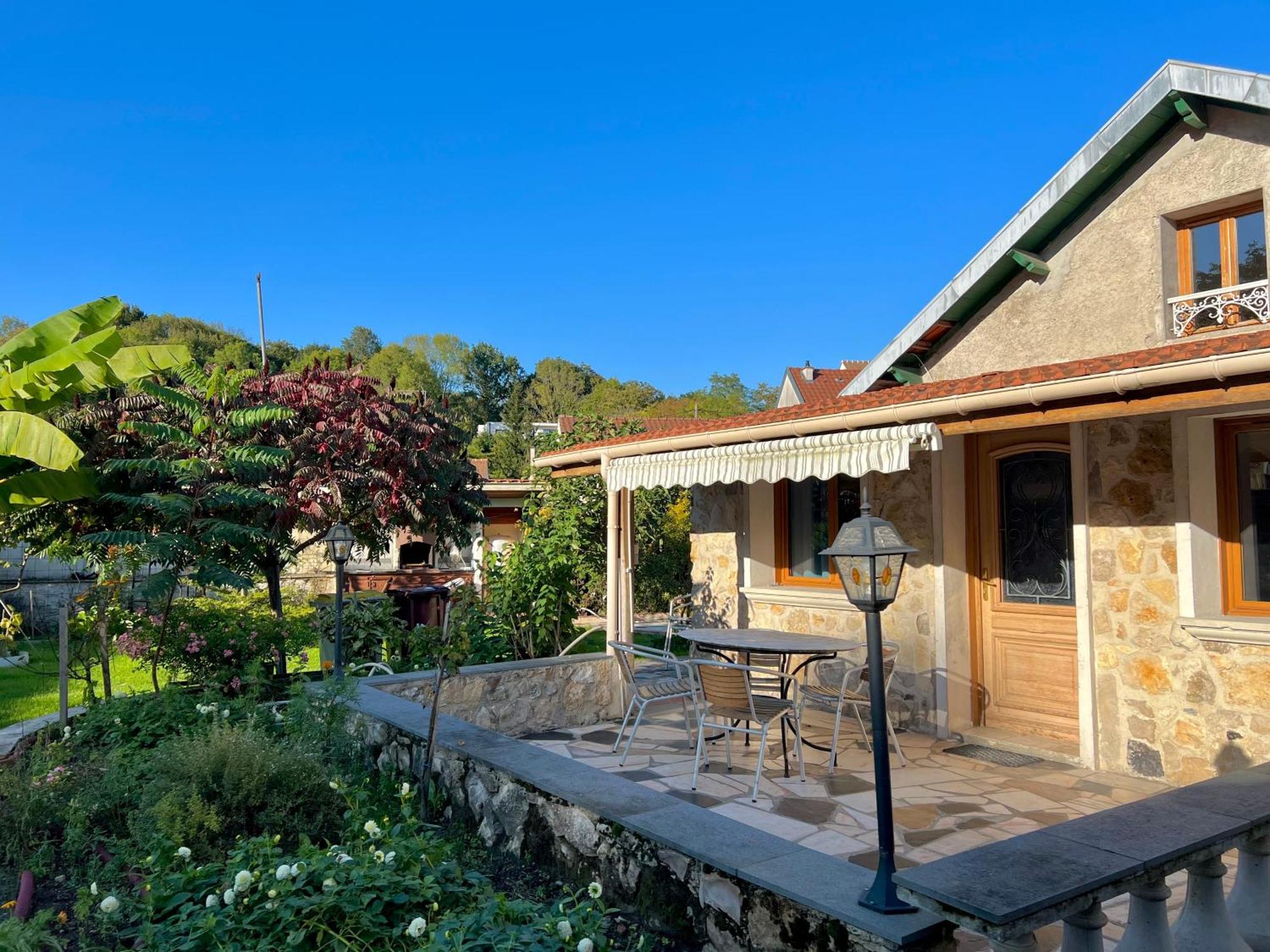 Joumana Tourisme Villa Gouvernes Exterior photo